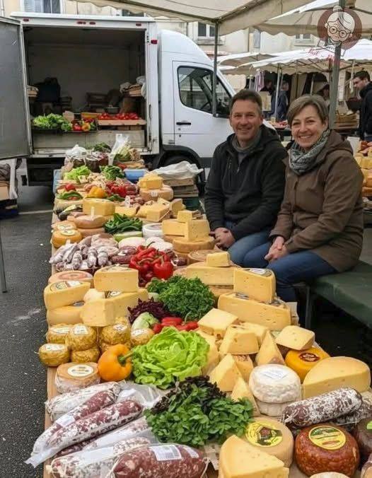 Siamo agricoltori e un semplice saluto ci scalderà il cuore.