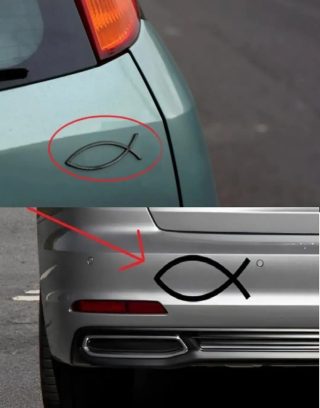 Un piccolo simbolo a forma di pesce è spesso visibile sul retro di alcune auto, ma il suo vero significato è sconosciuto ai più.🚘Non si tratta né di un semplice adesivo decorativo né di una scelta estetica casuale.😦Questo simbolo ha in realtà un significato molto specifico e chi lo espone desidera trasmettere un messaggio specifico agli altri utenti della strada. Scopri esattamente cosa rappresenta e chi lo usa di solito nell’articolo qui sotto.👇