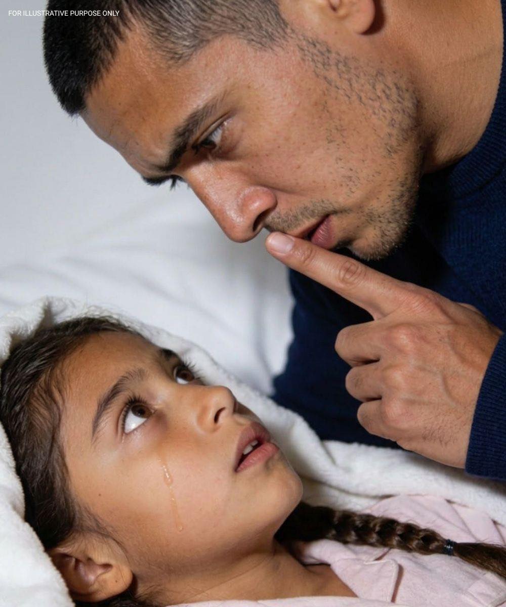 Tua figlia di otto anni ti ha sussurrato: “La mamma mi ha detto di non dirtelo”… e un solo sguardo alle sue spalle ha mandato in frantumi la vita che credevi di conoscere.