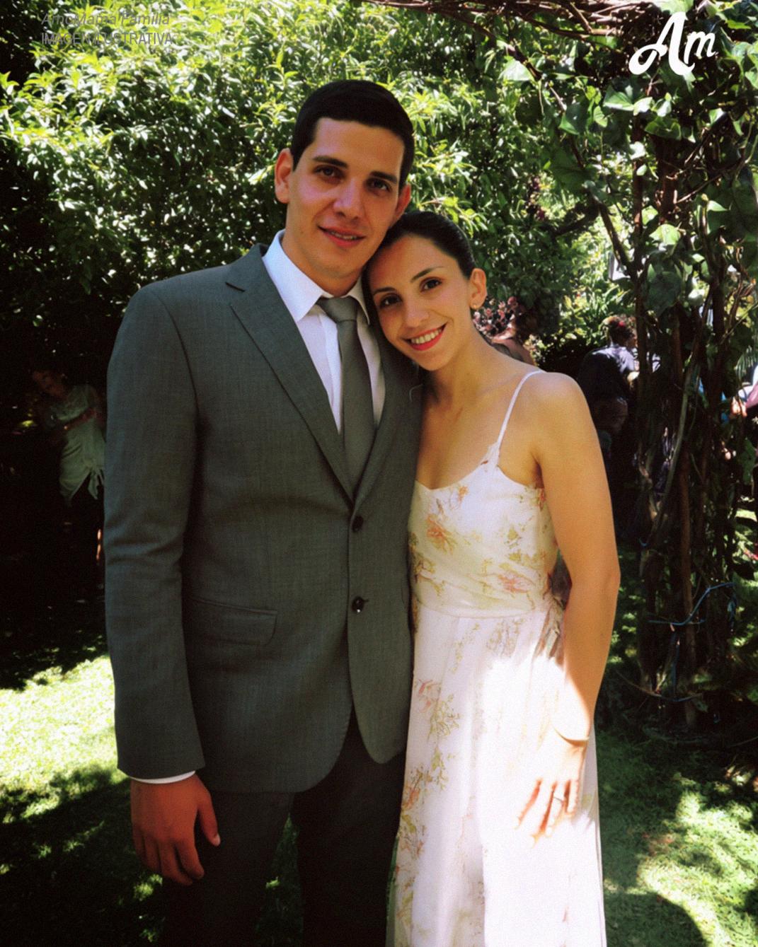 Me casé con mi profesor de la escuela – Lo que ocurrió en nuestra primera noche me dejó completamente impactada